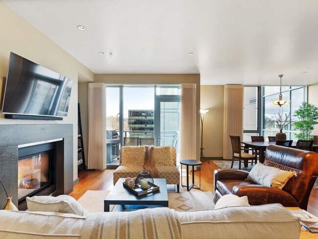 Photo - Atwater Place - 2 bed/2.5 bath + office/den South Waterfront condo w/2 parking spaces/storage/mos... Unit ATW305