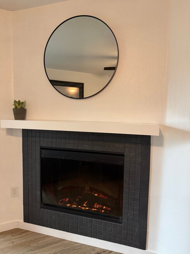 Photo - 770 NW 185th Ave
