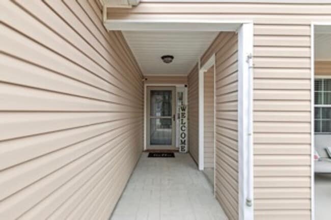 Photo - Lifestyle Focused