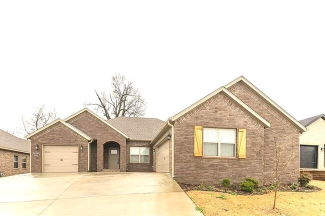 Building Photo - 3600 SW Brittany Rd Rental