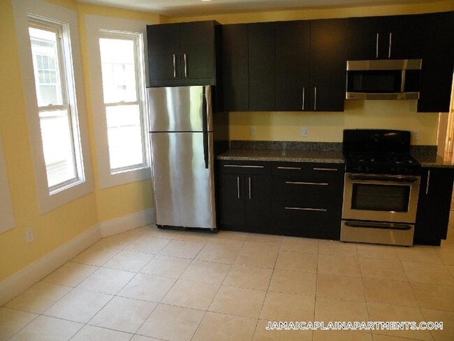 Photo - 3147-3149 Washington St. Unit 1