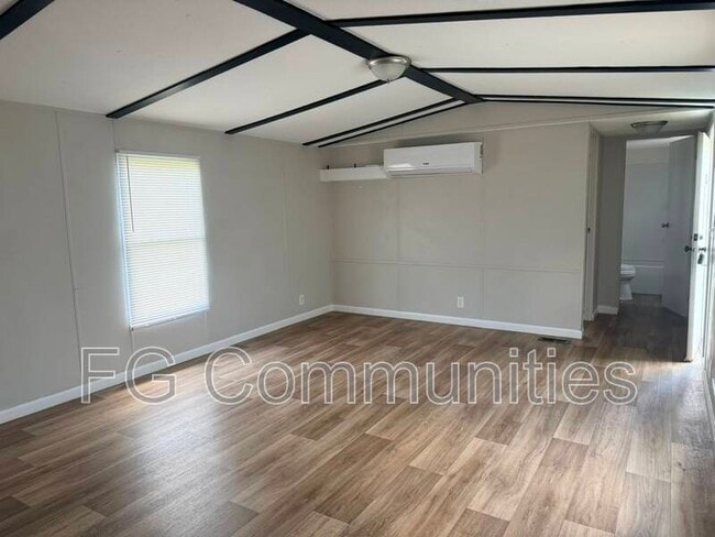 Photo - 101 Ray Cir