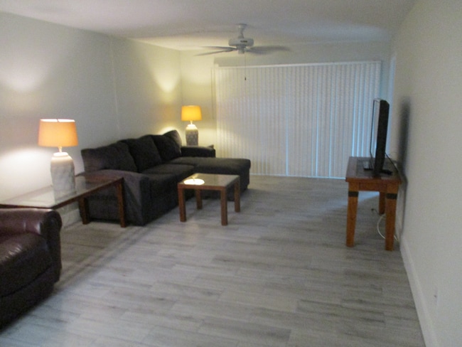 Photo - 4975 Viceroy St Unit 203