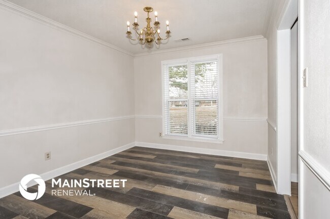 Photo - 675 S Collierville Arlington Rd