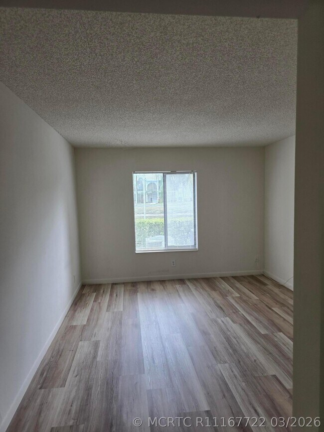 Photo - 1106 Green Pine Blvd Unit F1