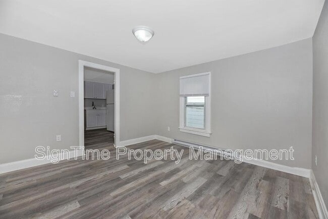 Photo - 531 Salem Ave Unidad Apt 2