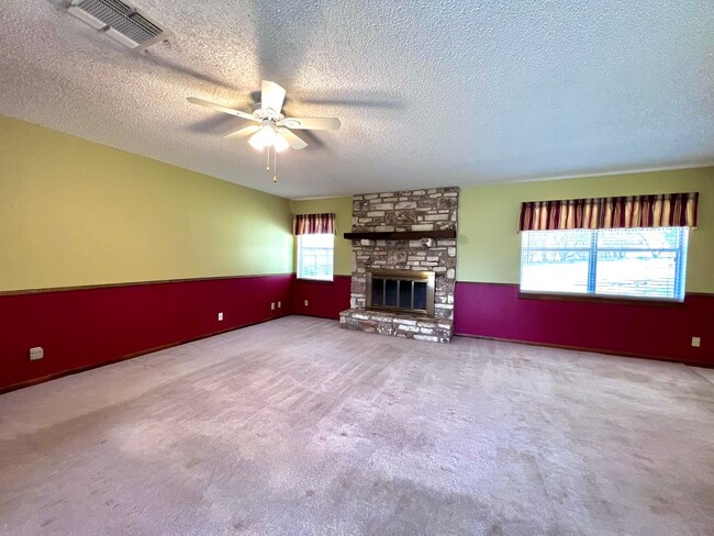 Comfortable 3/2 Home - Comfortable 3/2 Home