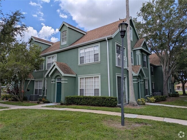 Building Photo - 9548 Lake Chase Island Way Rental