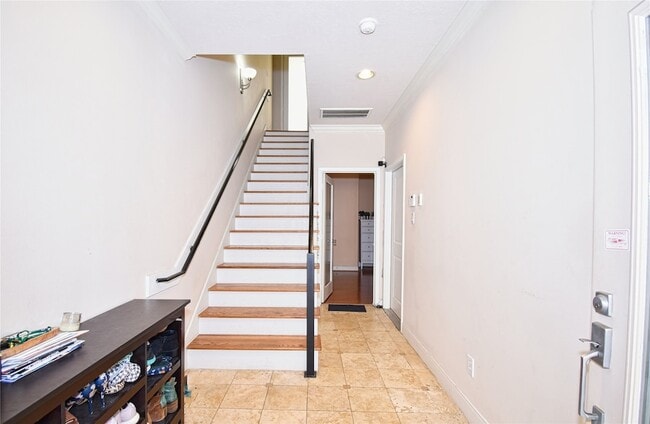 Photo - 2406 Dorrington St