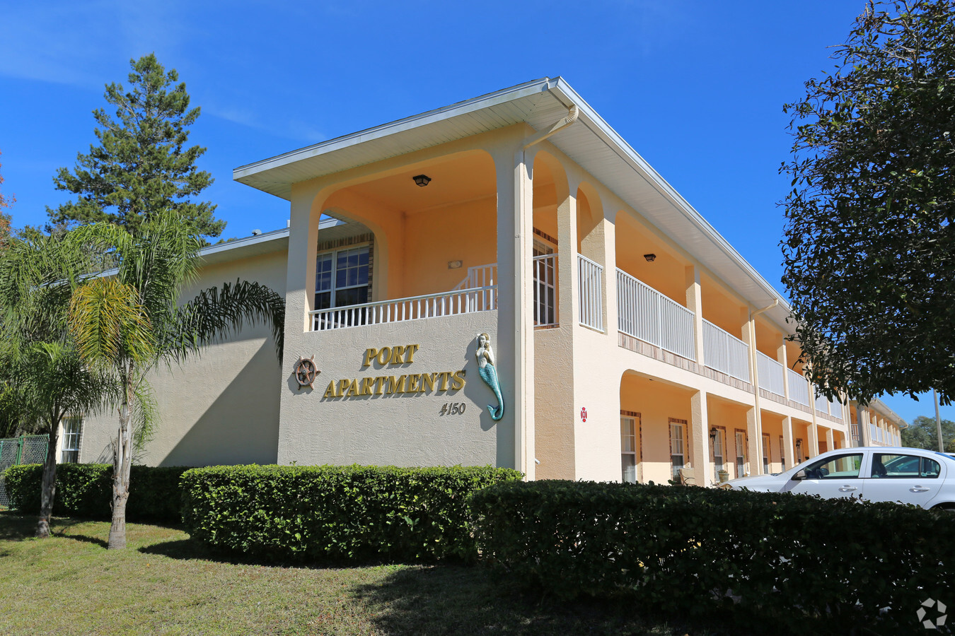Port Apartments - Port Apartments