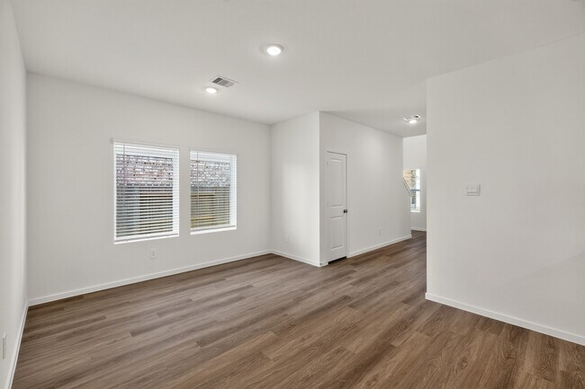 Photo - 3033 Brizzo Bch Ln