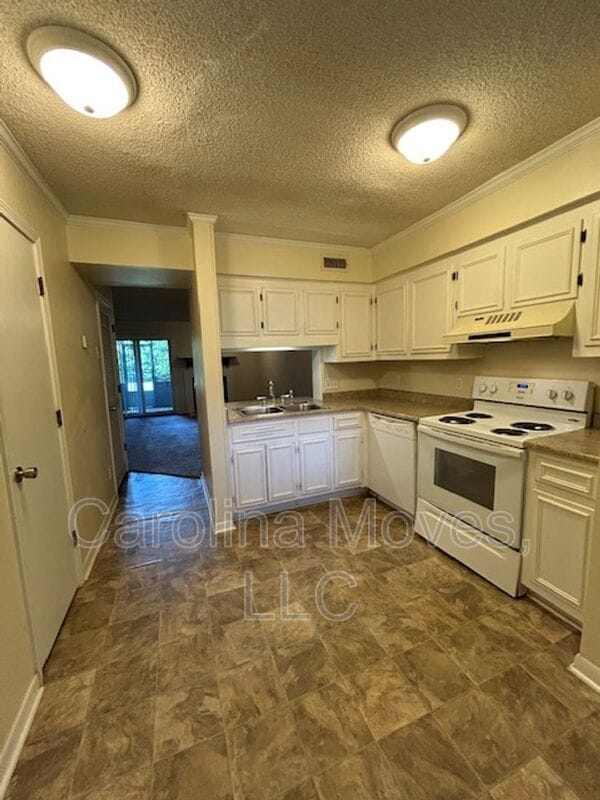 Photo - 805 Stallings Rd Unit 117