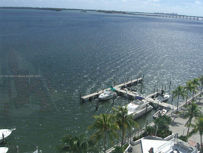 Photo - 905 Brickell Bay Dr Unit 1030