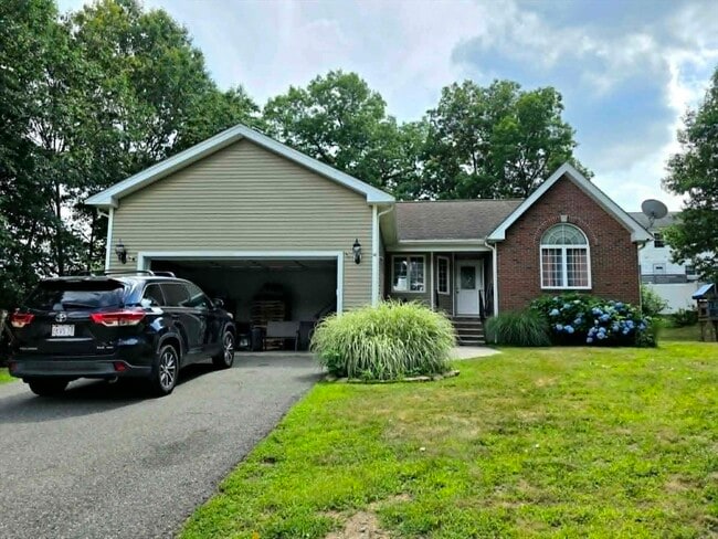 Photo - 141 South St