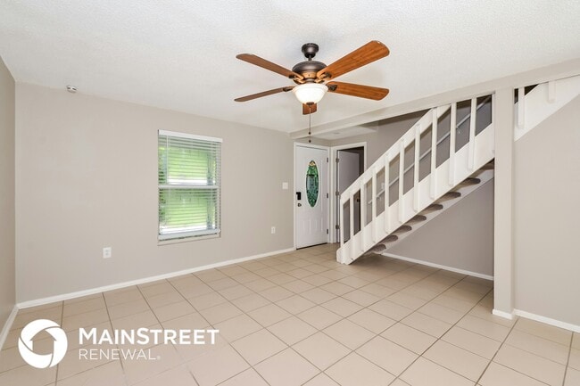 Photo - 2827 Marshall Dr