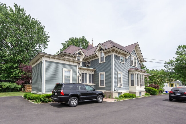 Photo - 249 County St Unit 2