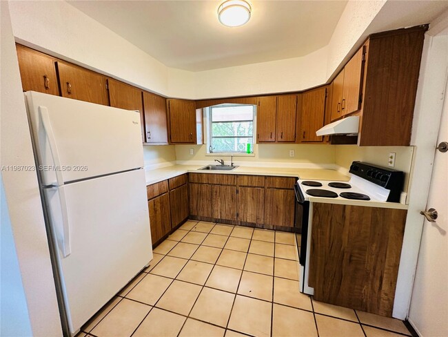 Photo - 5705 SW 39th St