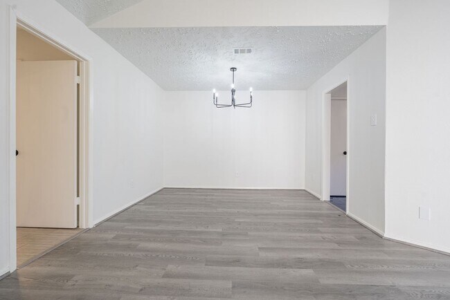 Photo - 16127 Olive Glen Dr