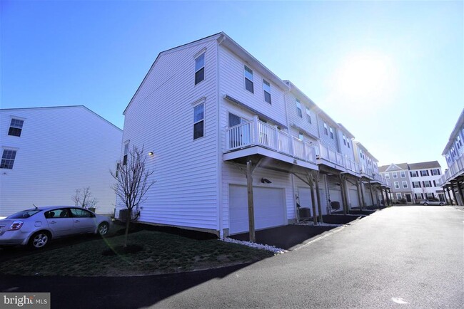 13 Jessop Ln