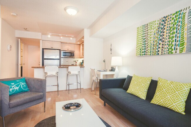 Photo - 192 Adelaide St W Unit ID1034862P