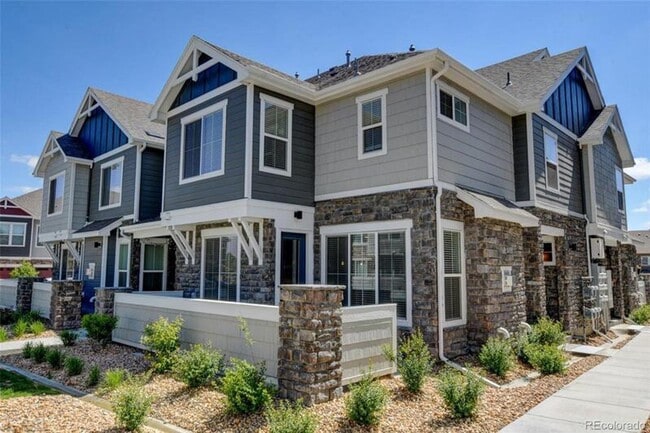 Building Photo - Luxurious Condo Near Southlands!