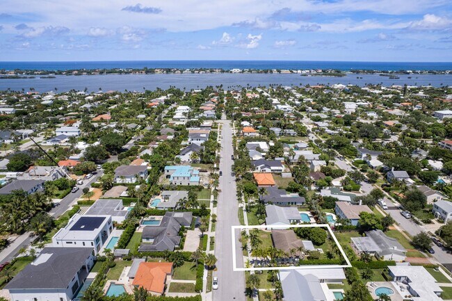 Photo - 360 Palmetto St