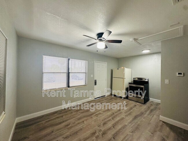 Photo - 1610 12th Ave S