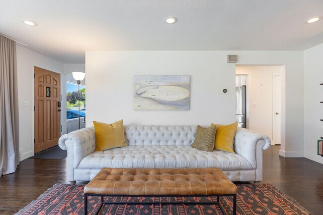 Photo - 9024 40th Ave SW Unit ID1299300P