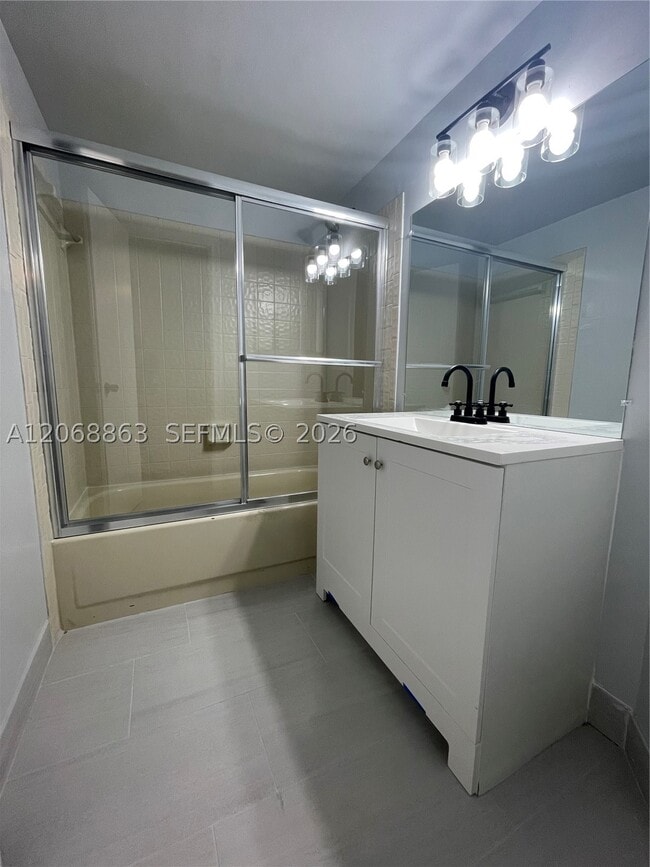 10169 Twin Lakes Dr Unit 23-E