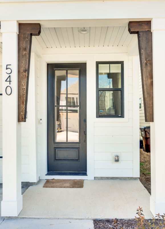 Photo - 540 Taffy Wy