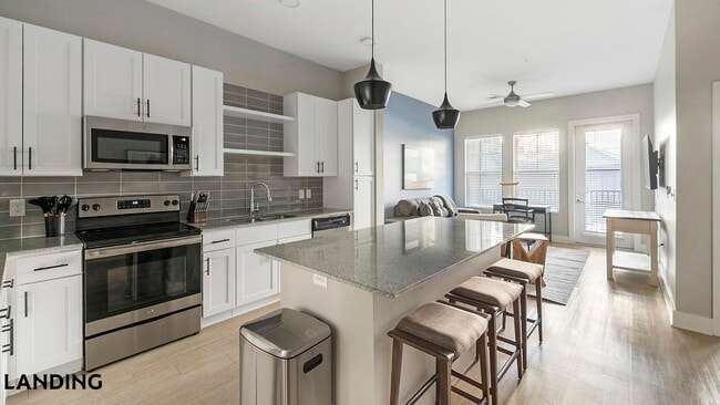 Photo - 15401 Chenal Pkwy Unit 3312