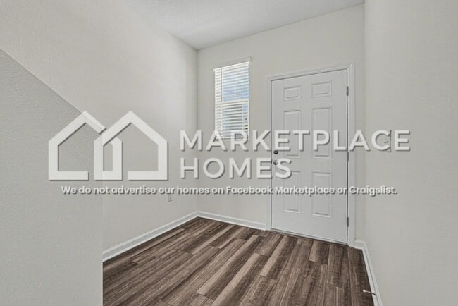 Photo - 11908 Sylvia St