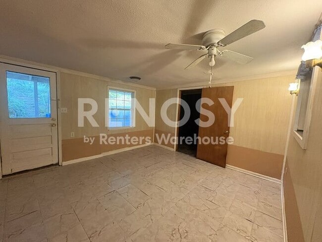 Photo - Great Location in South Arlington