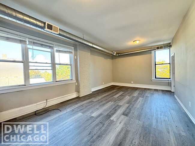 Photo - 555 W 18th St Condo Unit 3