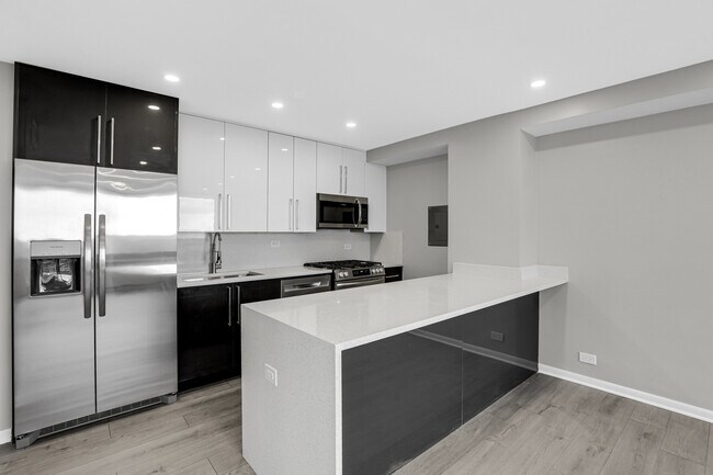 Photo - 3950 N Lake Shore Dr Unit 2016C