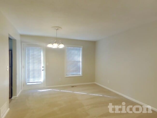 Photo - 204 Campbell Dr