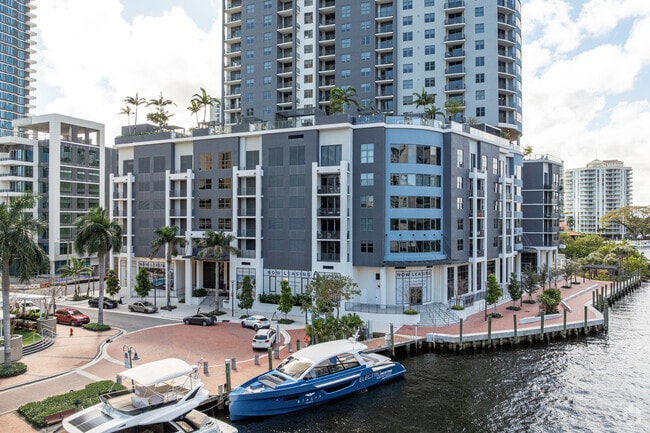 Vista adicional del edificio - Harbour at New River