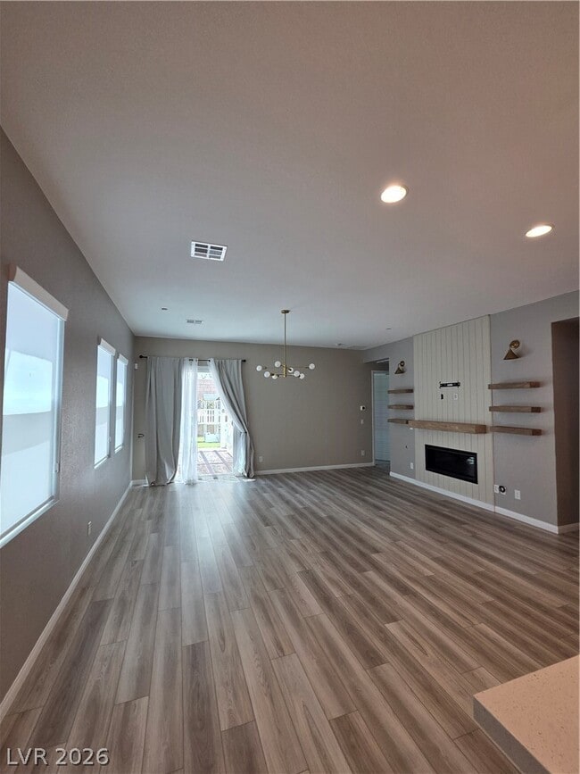 Photo - 8705 Marcana St