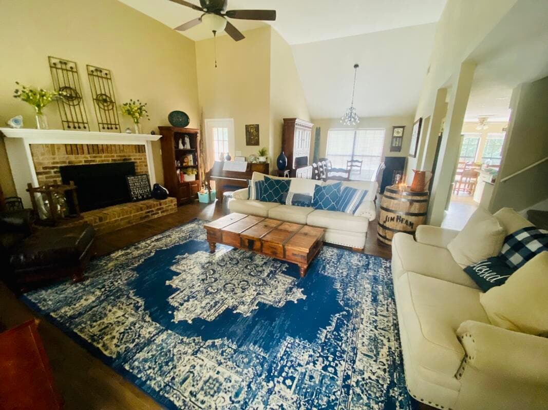 Photo - 319 Ruckel Dr