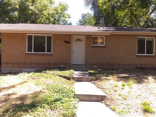 Building Photo - 2115 Jackson St