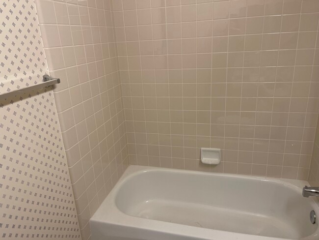 Photo - 5637 Darby Rd