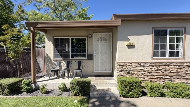 Photo - 3900 38th St