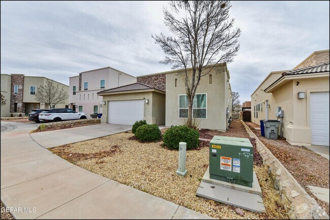 Building Photo - 13024 Birds View Cir Rental