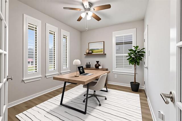 Photo - 2012 Edgewater St