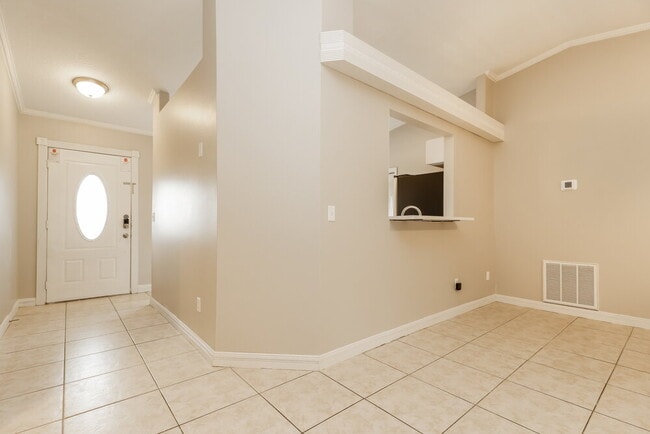 Photo - 2702 Woodstream Cir