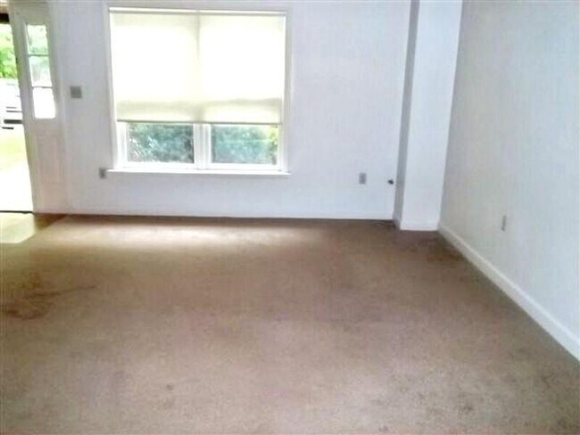 Photo - 308 Patriot Ln Unidad K