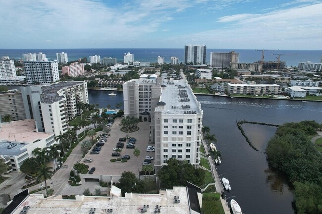 Photo - 2880 NE 14th Street Causeway Unit 904