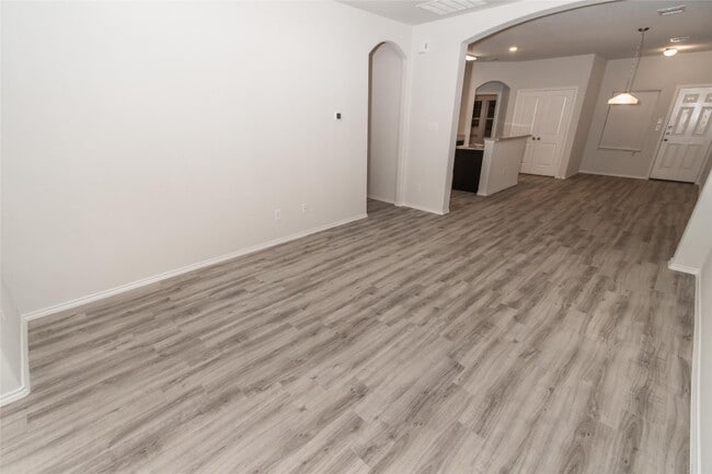 Photo - 3306 Fermi Dr