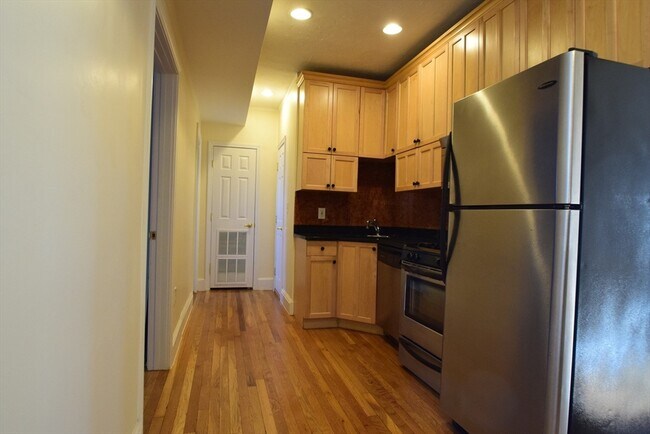 Photo - 73 Thatcher St Unidad 302