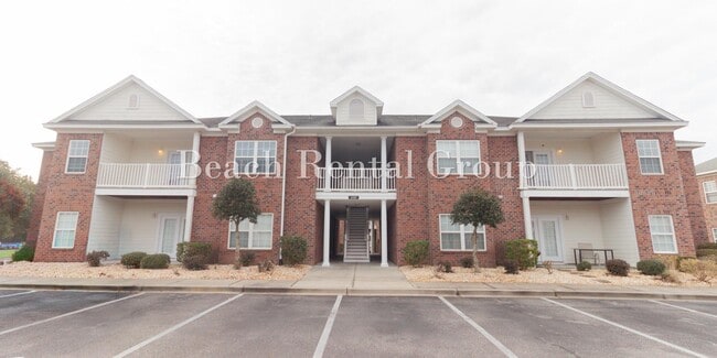 Building Photo - 2029 Silvercrest Dr